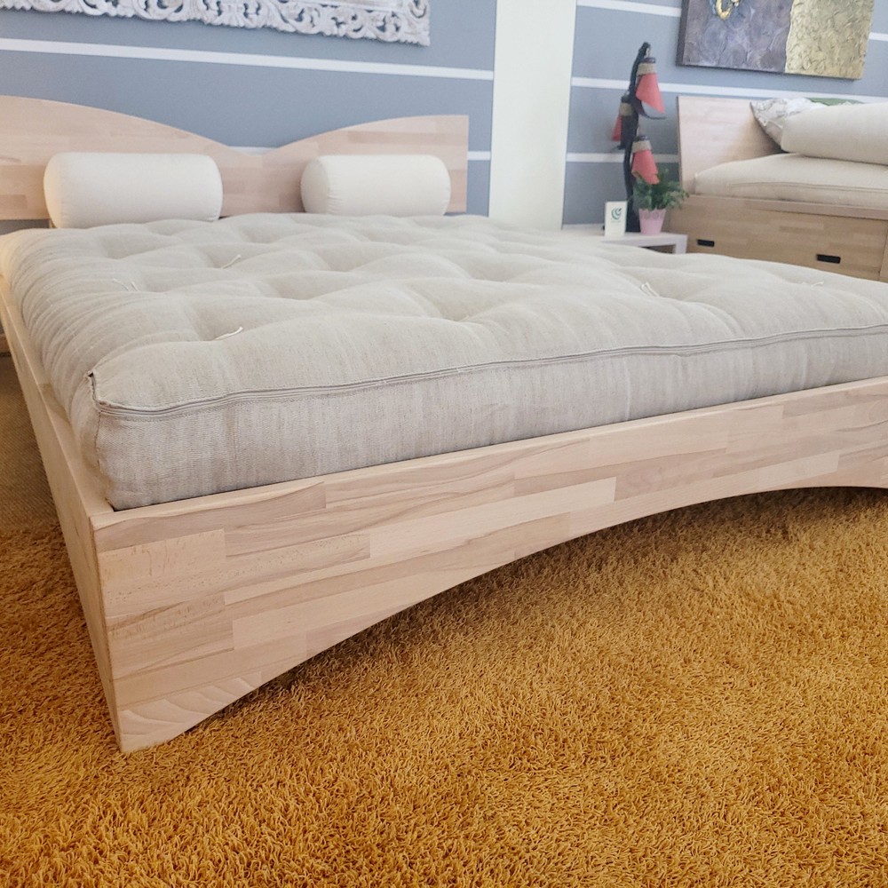Aria Bed